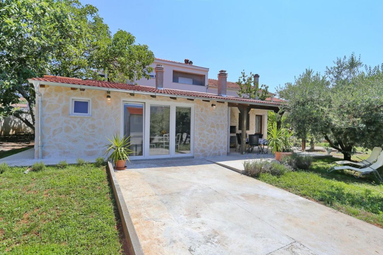 Hacienda Mia With Yacuzzi And Free Parking Задар Екстериор снимка