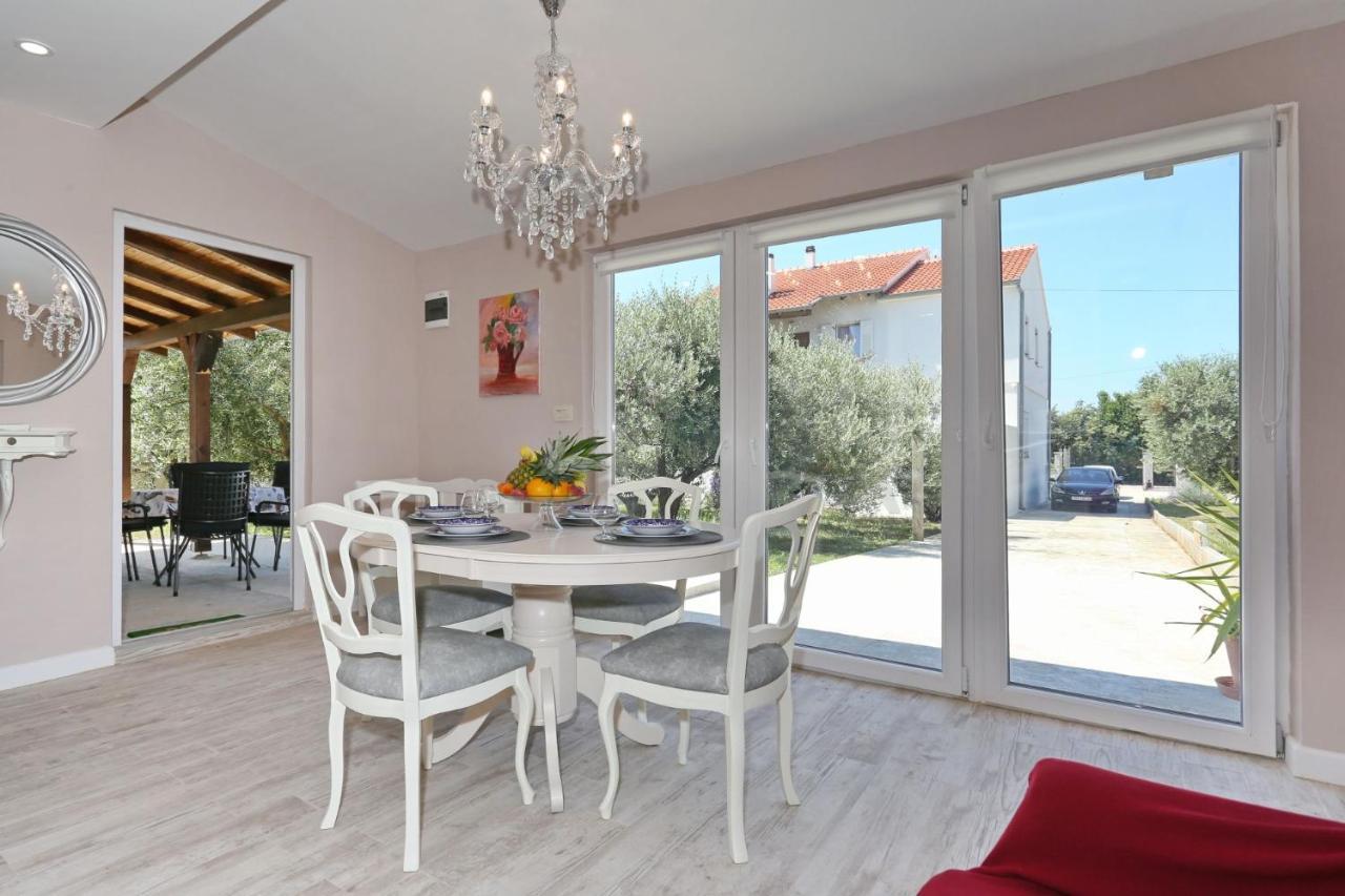 Hacienda Mia With Yacuzzi And Free Parking Задар Екстериор снимка
